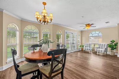 10014 Sweet Gum Lane, Baytown, TX 77521 - Photo 9