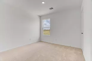 390 Lucia Way, Cleveland, TX 77327 - Photo 27