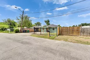 9707 Nedwald St, Houston, TX 77029 - Photo 1