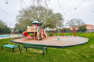 12427 Shadowvista Dr, Houston, TX 77082 - Photo 31