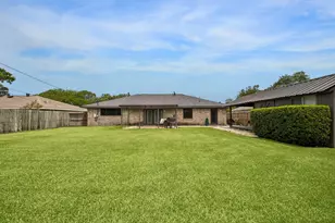 605 Heather Ln, Friendswood, TX 77546 - Photo 23