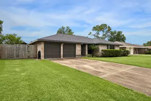 605 Heather Ln, Friendswood, TX 77546 - Photo 31