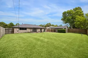 605 Heather Ln, Friendswood, TX 77546 - Photo 27