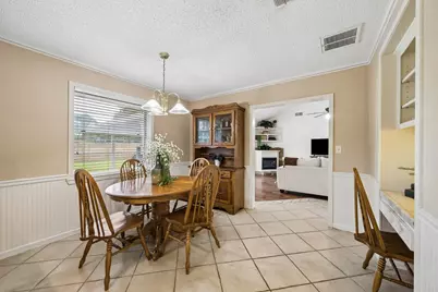 605 Heather Lane, Friendswood, TX 77546 - Photo 7