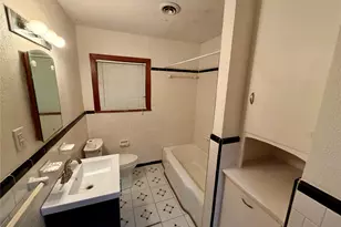 2013 6th St N, Texas City, TX 77590 - Photo 11