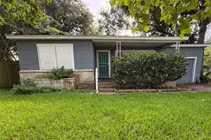 2013 6th St N, Texas City, TX 77590 - Photo 1