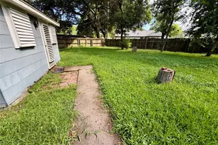 2013 6th St N, Texas City, TX 77590 - Photo 15