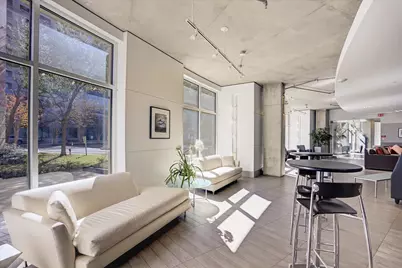 1901 Post Oak Boulevard #303, Houston, TX 77056 - Photo 23