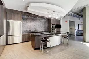 1901 Post Oak Blvd, Houston, TX 77056 - Photo 21