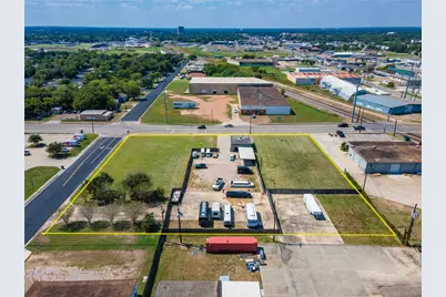 1510 N Ben Jordan Street, Victoria, TX 77901 - Photo 37