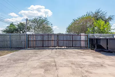 1510 N Ben Jordan Street, Victoria, TX 77901 - Photo 15