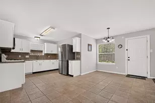 9710 Berkshire Trce, Pearland, TX 77584 - Photo 7