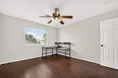 9710 Berkshire Trace, Pearland, TX 77584 - Photo 23