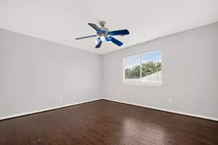 9710 Berkshire Trce, Pearland, TX 77584 - Photo 25