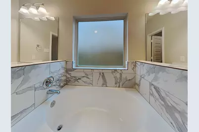 227 Murrieta Lane, Arcola, TX 77583 - Photo 9