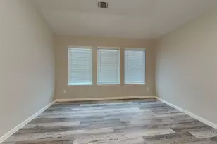 227 Murrieta Ln, Rosharon, TX 77583 - Photo 15