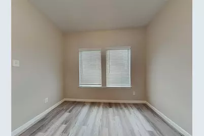 227 Murrieta Lane, Arcola, TX 77583 - Photo 3