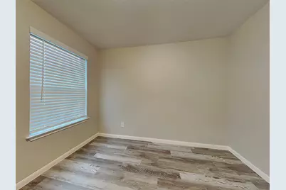 227 Murrieta Lane, Arcola, TX 77583 - Photo 11