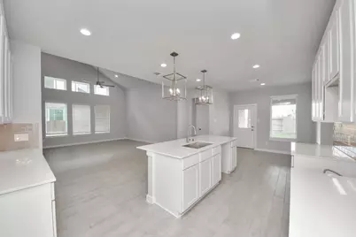 11811 Royal Willow Lane, Houston, TX 77066 - Photo 9