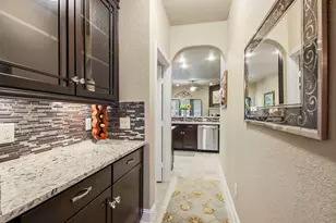 11 Whispering Thicket Pl, The Woodlands, TX 77375 - Photo 7