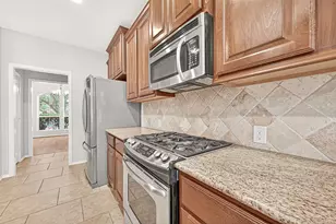 27122 Danbridge Gulch Ln, Katy, TX 77494 - Photo 17