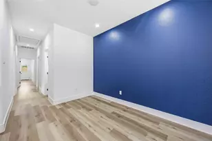 8531 Rinn St, Houston, TX 77078 - Photo 9