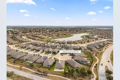 18442 Grayson Bluff Way, Richmond, TX 77407 - Photo 3