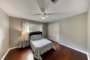 5109 Oak Ct, Dickinson, TX 77539 - Photo 25