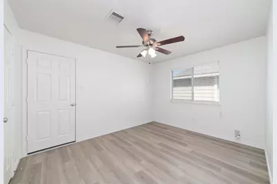 8914 Parlin Ridge Drive, Houston, TX 77040 - Photo 21