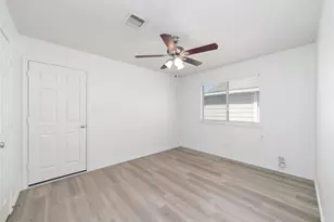 8914 Parlin Ridge Dr, Houston, TX 77040 - Photo 21