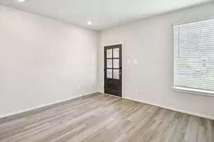 5225 Redbud Vly Dr, Pearland, TX 77584 - Photo 33