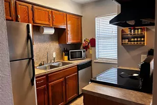 2501 Gulf Freeway, Dickinson, TX 77539 - Photo 3