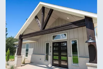 413 S Garrett Circle, Bellville, TX 77418 - Photo 3