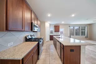 5031 Chestnut Orch Dr, Houston, TX 77066 - Photo 9