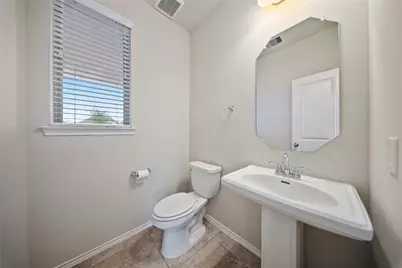 5031 Chestnut Orchard Drive, Houston, TX 77066 - Photo 5