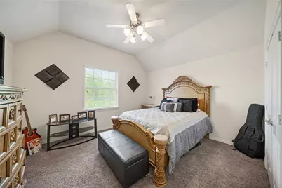 1822 Luminous Waters Lane, Rosharon, TX 77583 - Photo 11