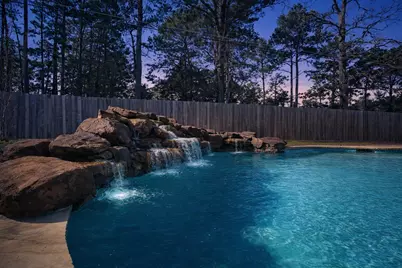 2102 Candy Street, Pinehurst, TX 77362 - Photo 5