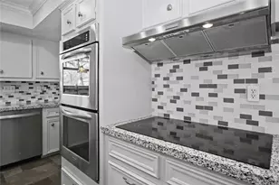 2102 Candy St, Pinehurst, TX 77362 - Photo 15