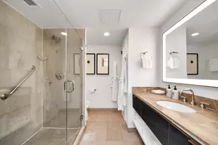 1300 Lamar St, Houston, TX 77010 - Photo 25