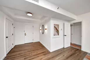 1300 Lamar St, Houston, TX 77010 - Photo 17