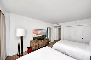 1300 Lamar St, Houston, TX 77010 - Photo 21