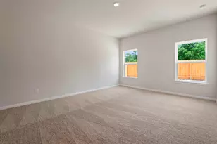 8215 Vanilla Orchid Dr, Houston, TX 77016 - Photo 5