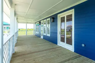 18821 Warrior Rd, Galveston, TX 77554 - Photo 5