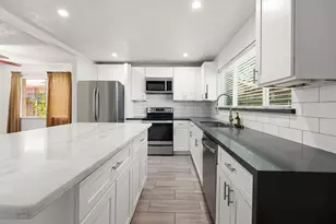 8519 Church Light Ln, Houston, TX 77064 - Photo 7