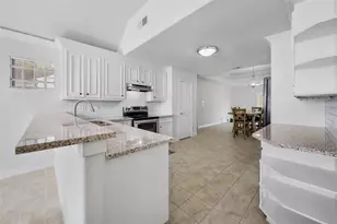 4943 Gammage St, Houston, TX 77021 - Photo 5