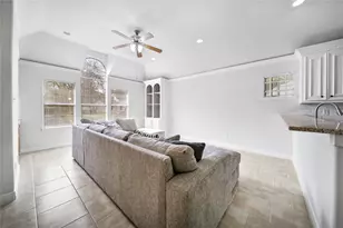 4943 Gammage St, Houston, TX 77021 - Photo 3