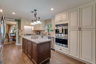 545 Robert E Lee Dr, Conroe, TX 77302 - Photo 17