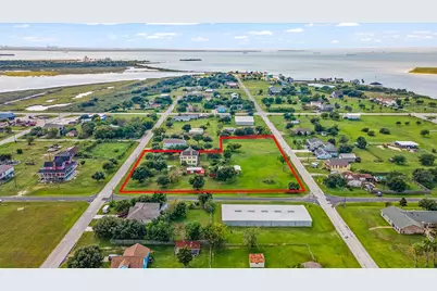 813 Nelson Avenue, Port Bolivar, TX 77650 - Photo 35