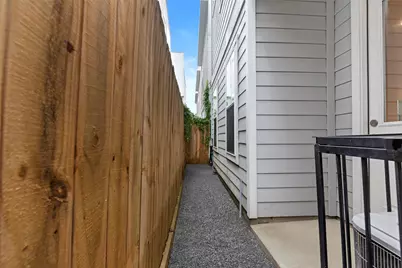 847 Rachel Street #D, Houston, TX 77091 - Photo 33