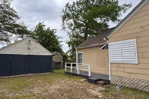 2106 Utah St, Baytown, TX 77520 - Photo 13